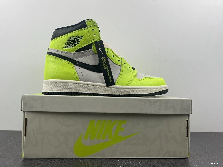 Retro 1 Volt 555088-702 OG Jordan Visionaire High Air 1111